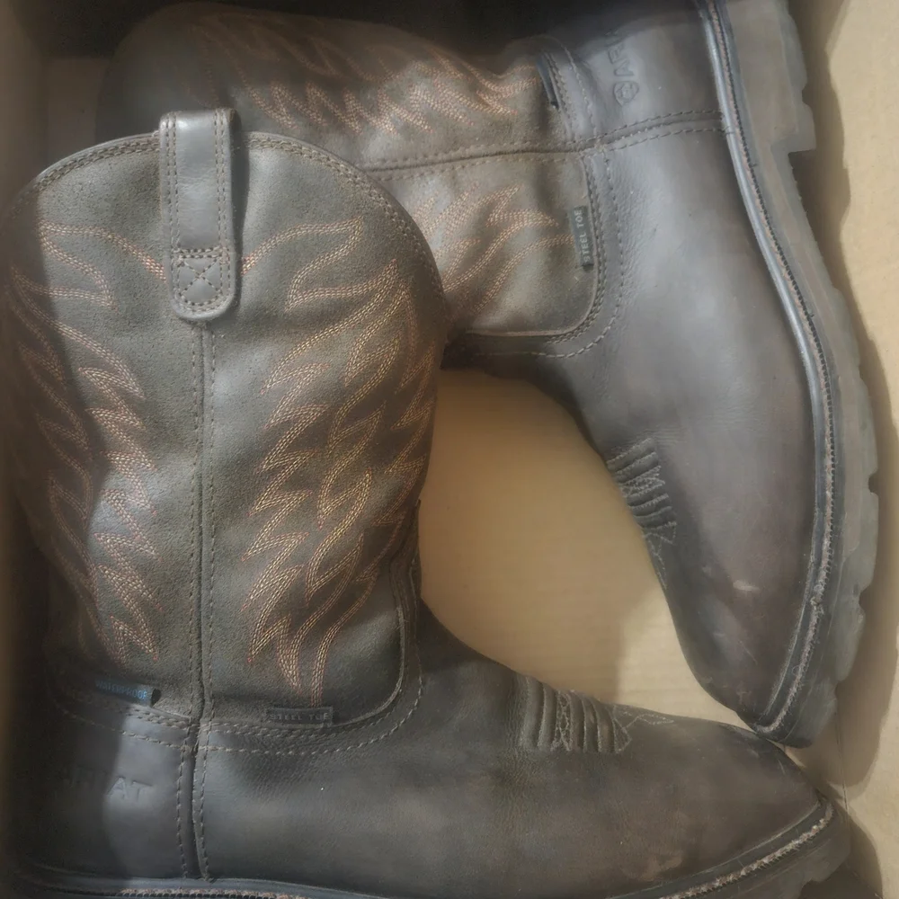 Ariat Groundbreaker H20 Dark Brown Wide Square Steel Toe Leather Booys 11.5 Wide - Picture 15 of 15
